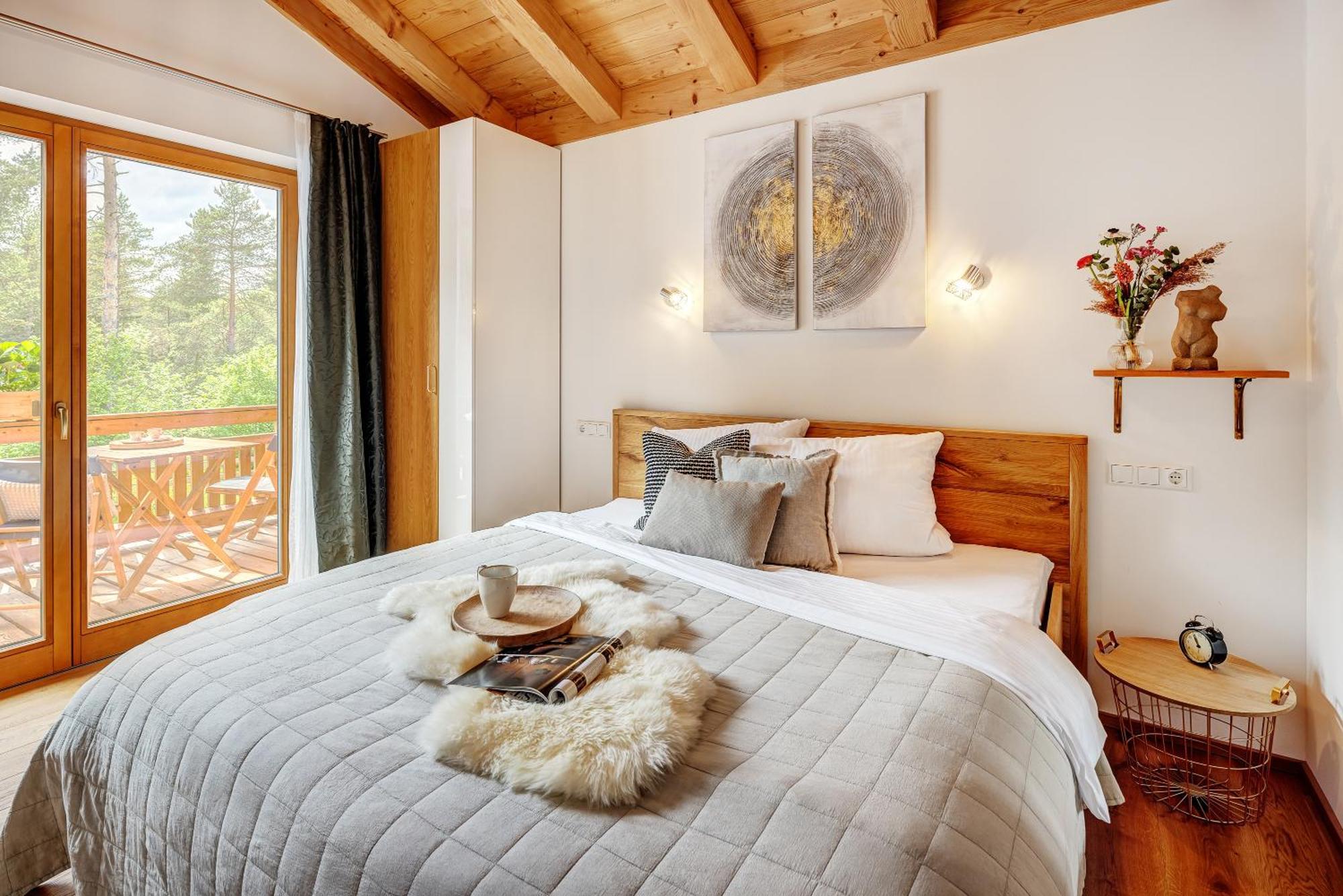Landhaus Trinis - Gaestezimmer - Bad - Bett - Kleine Kaffee - Tee-Theke Mit Kuehlschrank - Parkplatz Rotta Exterior foto