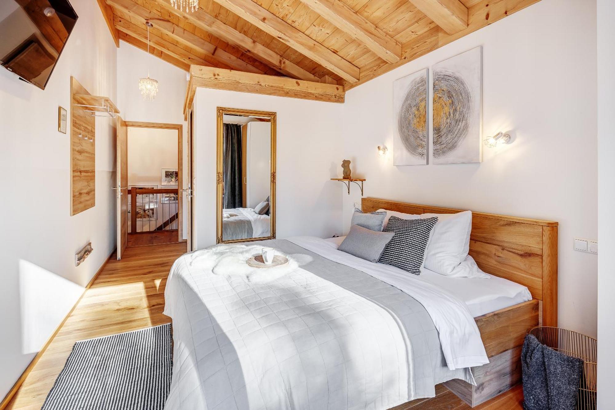 Landhaus Trinis - Gaestezimmer - Bad - Bett - Kleine Kaffee - Tee-Theke Mit Kuehlschrank - Parkplatz Rotta Exterior foto